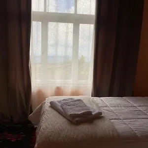 Llulla Kwatera prywatna Krujë